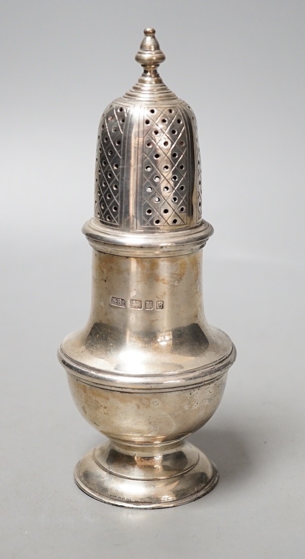 A modern silver sugar caster, London, 1962, 16.3cm, gross 7.5oz.